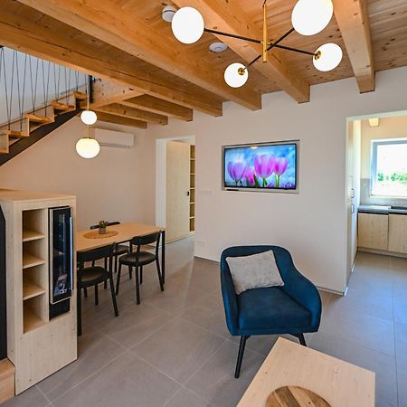 Pavlovske Domecky Apartment Екстериор снимка
